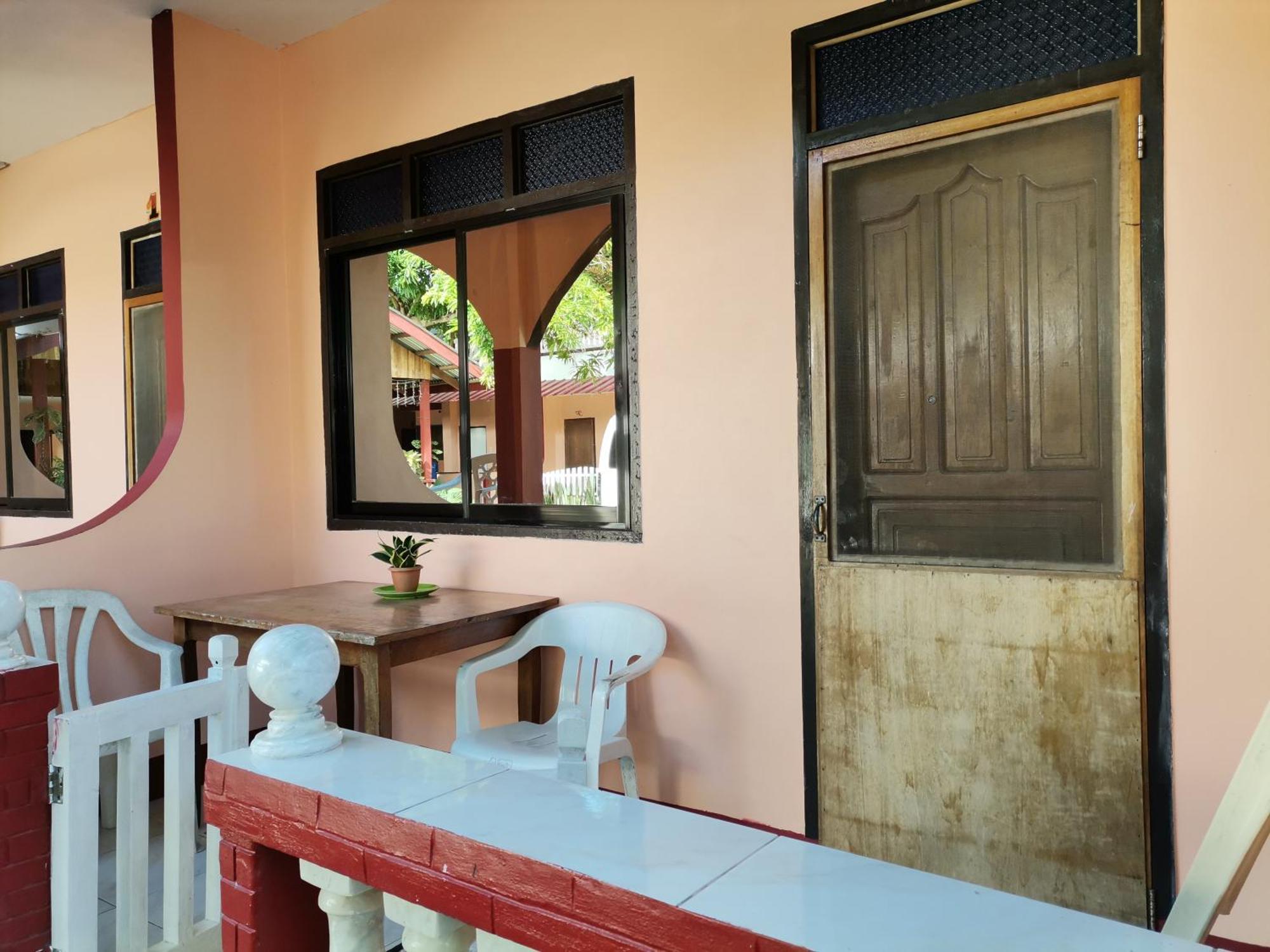 Jbr Tourist Inn - Port Barton Itaytay 外观 照片