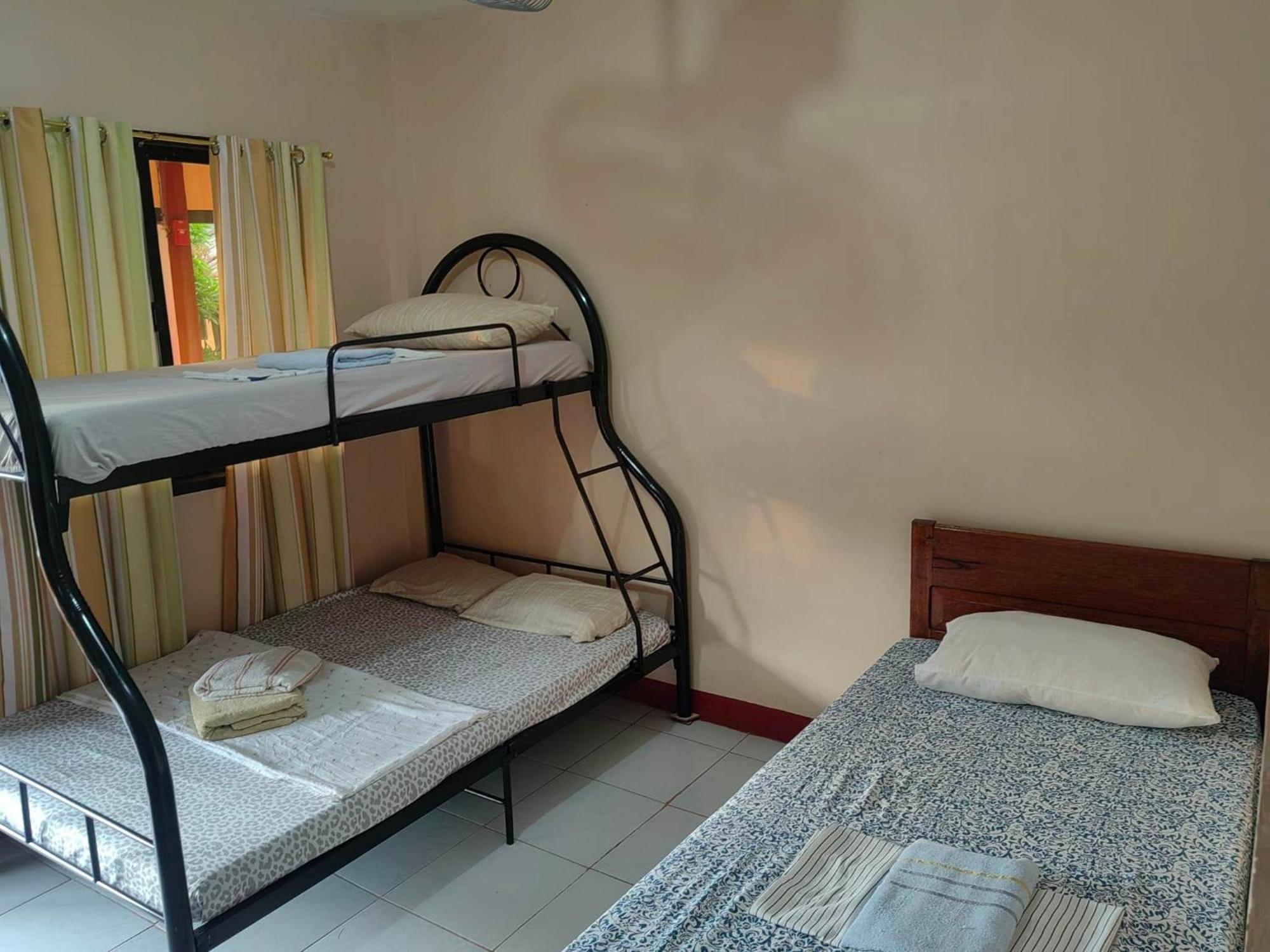 Jbr Tourist Inn - Port Barton Itaytay 外观 照片