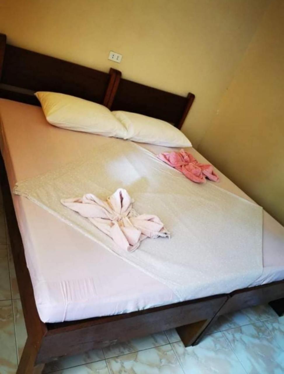 Jbr Tourist Inn - Port Barton Itaytay 外观 照片